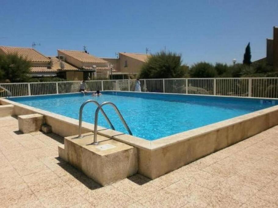 Le Sept Villa Gruissan Exterior photo